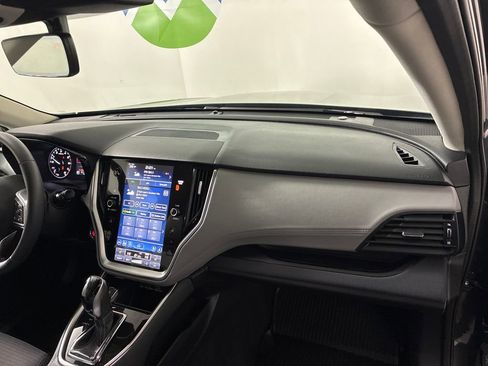 Used 2025 Subaru Outback Premium w/ Popular Package #1A image 33