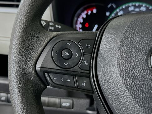 Used 2024 Toyota RAV4 XLE w/ Convenience Package FWD image 16