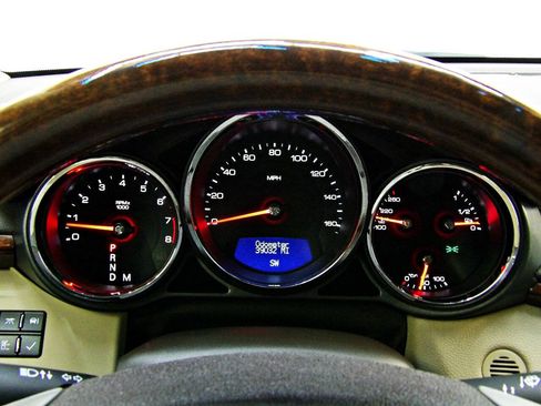 Used 2013 Cadillac CTS Luxury RWD image 16