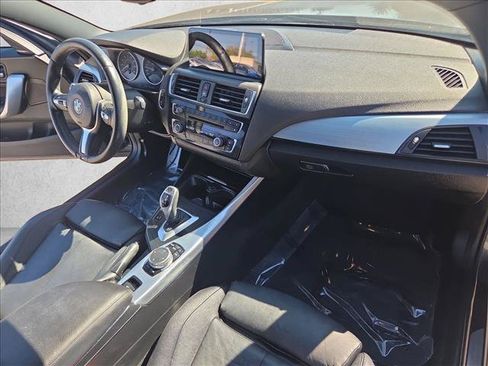 Used 2015 BMW M235i Convertible RWD image 19
