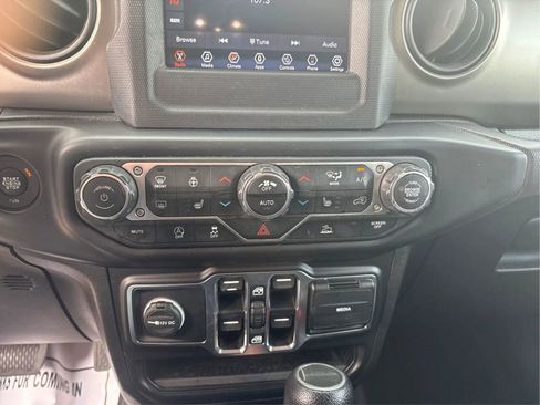 Used 2020 Jeep Gladiator Sport w/ Quick Order Package 24S AWD/4WD image 32