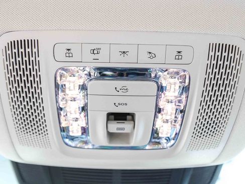 Certified 2024 Mercedes-Benz GLS 450 4MATIC image 18