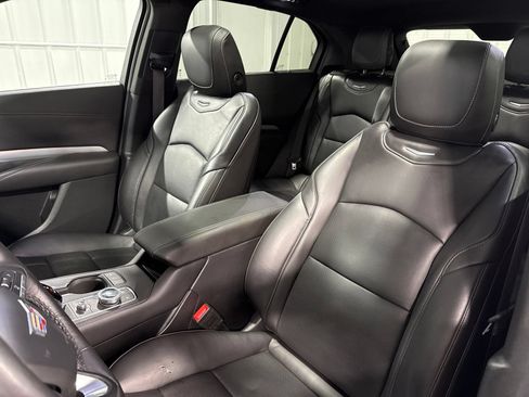 Used 2020 Cadillac XT4 Premium Luxury AWD/4WD image 27