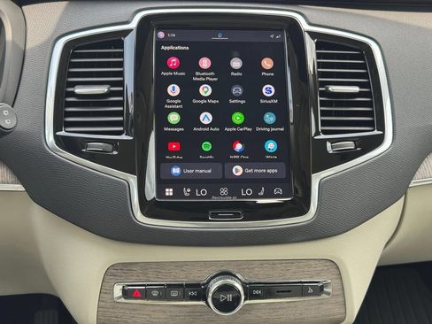 Certified 2023 Volvo XC90 B6 Plus w/ Protection Package AWD/4WD image 14