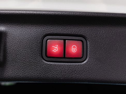 Certified 2023 Mercedes-Benz S 580 4MATIC Sedan image 35