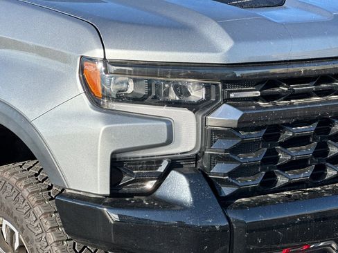 Certified 2023 Chevrolet Silverado 1500 ZR2 w/ Technology Package image 47