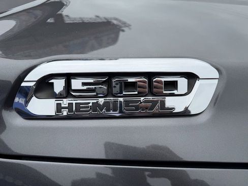 Used 2019 RAM 1500 Laramie image 15