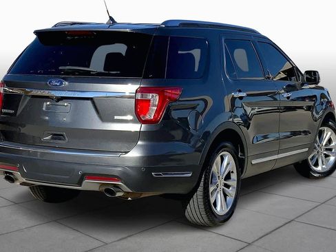Used 2018 Ford Explorer Limited image 13