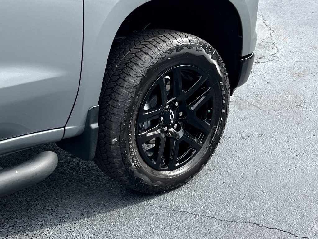 Used 2026 Chevrolet Silverado 1500 LT Trail Boss w/ Convenience Package II AWD/4WD image 28