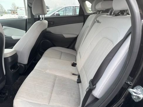Used 2023 Hyundai Kona SEL w/ Cargo Package image 11
