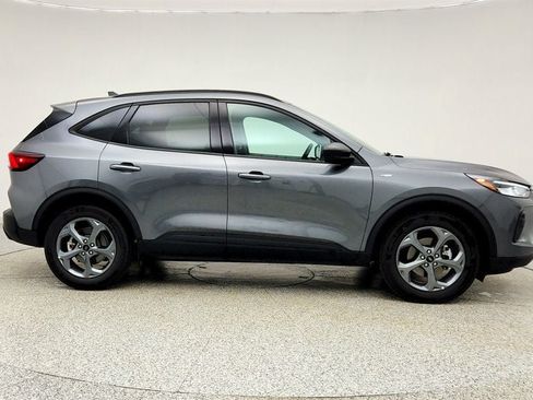 Used 2025 Ford Escape ST-Line AWD/4WD image 4