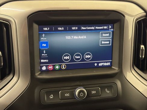 Used 2021 Chevrolet Silverado 1500 Custom Trail Boss w/ LPO, Dark Essentials Package image 21