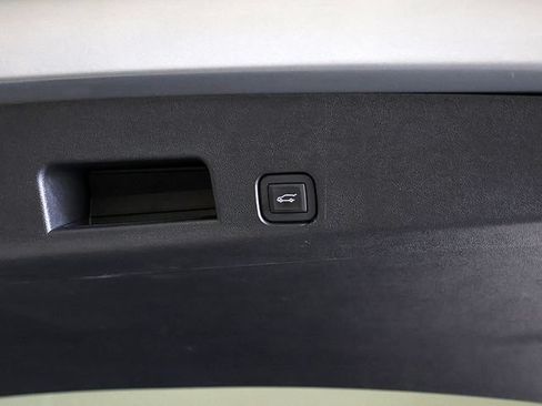Used 2026 Buick Enclave Preferred FWD image 32