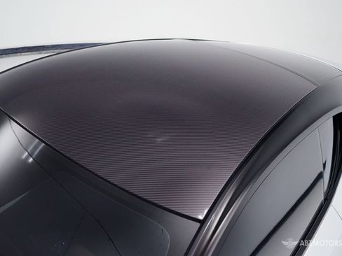 Used 2025 Aston Martin DB12 Coupe RWD image 13