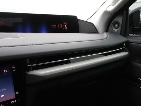 New 2026 Lincoln Navigator L Reserve AWD/4WD image 47