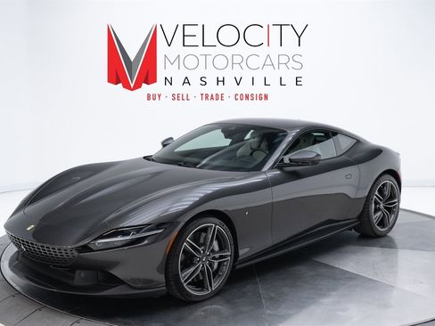 Used 2021 Ferrari Roma image 10
