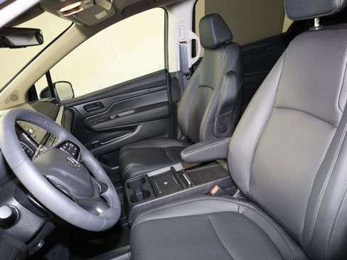 Used 2026 Honda Odyssey EX-L image 25