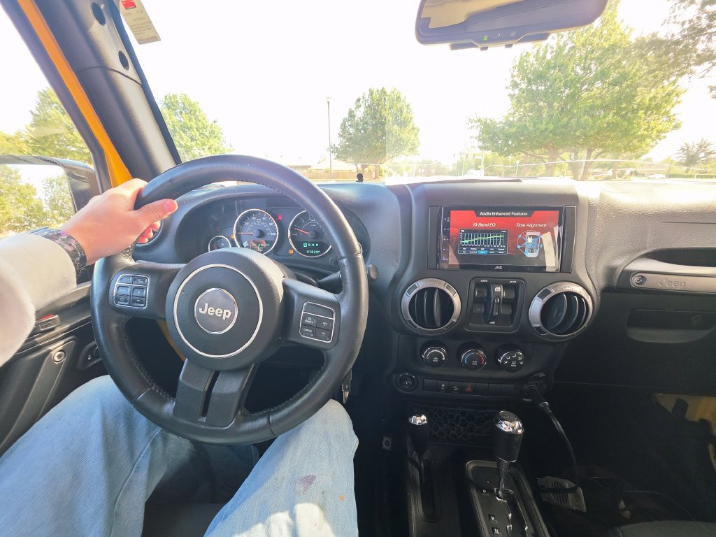 Used 2015 Jeep Wrangler Unlimited Sport w/ Quick Order Package 24S AWD/4WD image 42