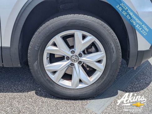 Used 2018 Volkswagen Atlas SE FWD image 11