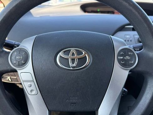 Used 2013 Toyota Prius Two FWD image 13