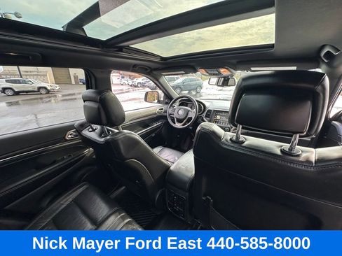 Used 2015 Jeep Grand Cherokee Limited w/ Luxury Group II image 31