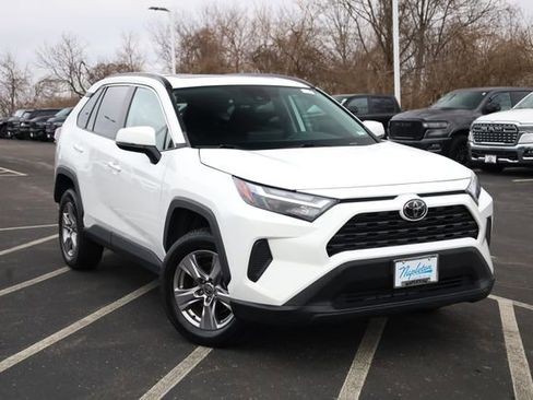 Used 2023 Toyota RAV4 XLE image 2