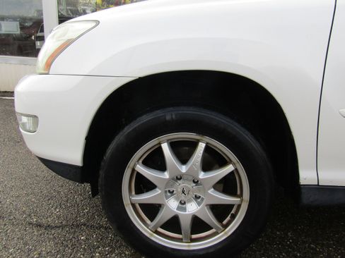 Used 2004 Lexus RX 330 Base image 3