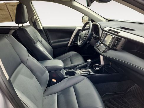Used 2017 Toyota RAV4 Limited w/ Advanced Technology Package image 15