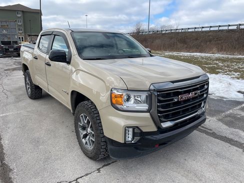 Used 2022 GMC Canyon AT4 w/ Trailering Package image 3