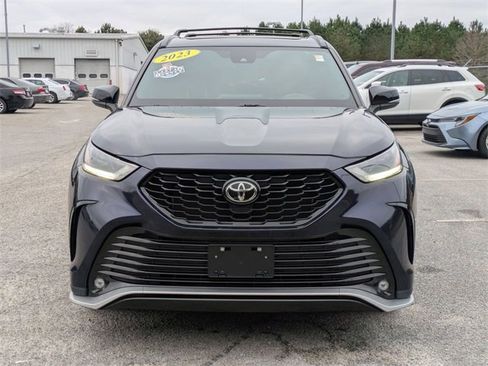 Certified 2023 Toyota Highlander XSE image 8