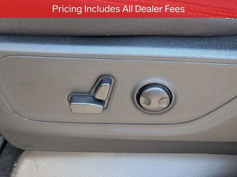 Used 2025 RAM 1500 Big Horn RWD image 20