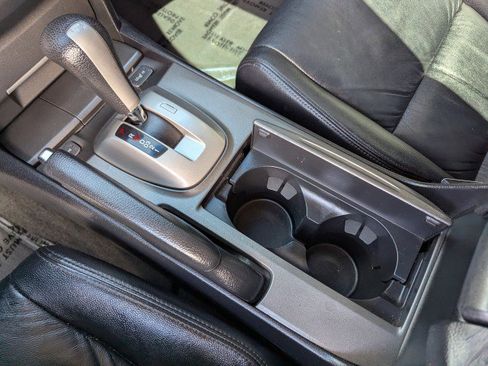 Used 2011 Honda Accord EX-L image 18