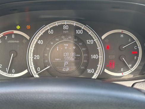 Used 2016 Honda Accord EX image 14