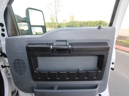 Used 2016 Ford F250 XL w/ Power Equipment Group image 56