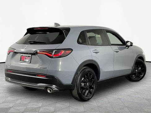 Used 2024 Honda HR-V Sport image 6