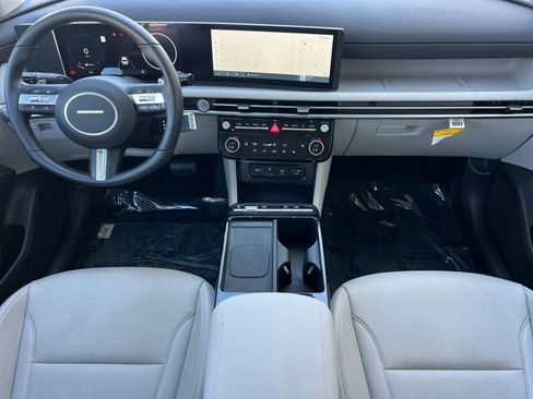 Certified 2025 Hyundai Tucson SEL image 4