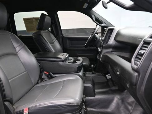 Used 2024 RAM 2500 Tradesman AWD/4WD image 35