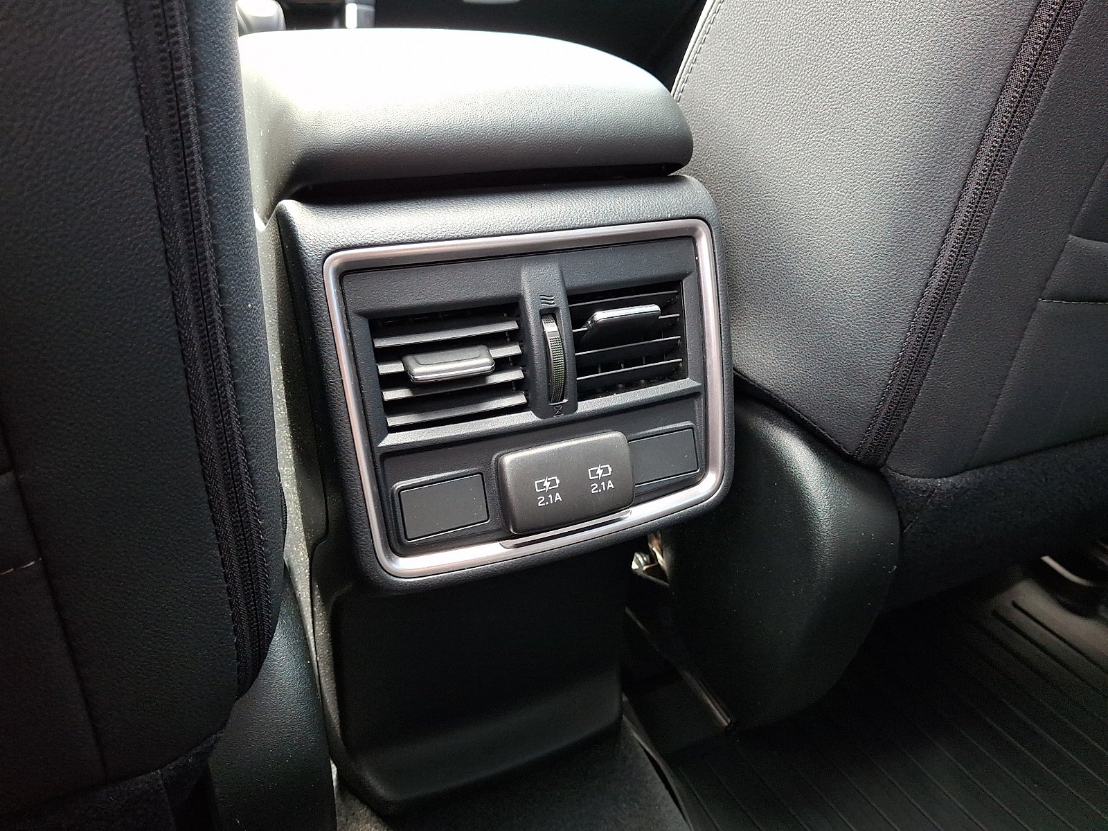 Used 2021 Subaru Forester Premium AWD/4WD image 12
