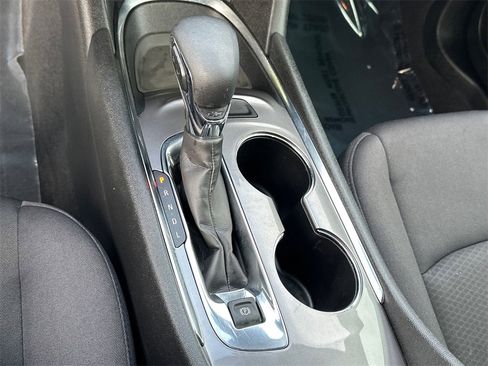 Used 2023 Chevrolet Malibu LT image 25