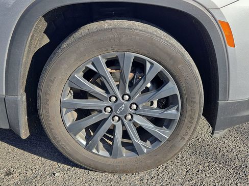 Used 2023 Chevrolet Traverse RS w/ LPO, Floor Liner Package image 10