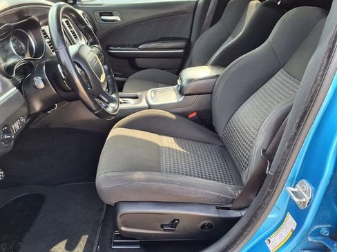 Used 2019 Dodge Charger GT RWD image 7