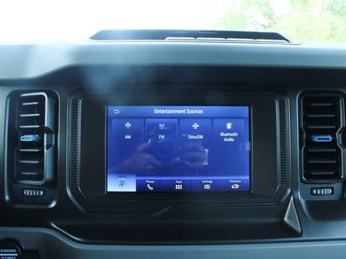 Used 2022 Ford Bronco Black Diamond AWD/4WD image 18
