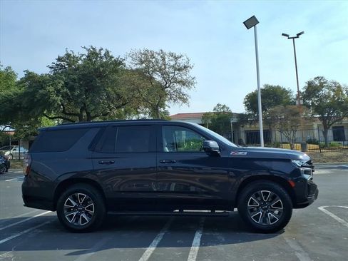 Used 2023 Chevrolet Tahoe Z71 w/ Z71 Off-Road Package AWD/4WD image 4