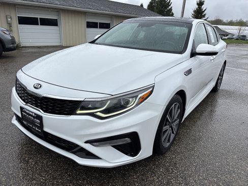 Used 2020 Kia Optima Premium FWD image 12