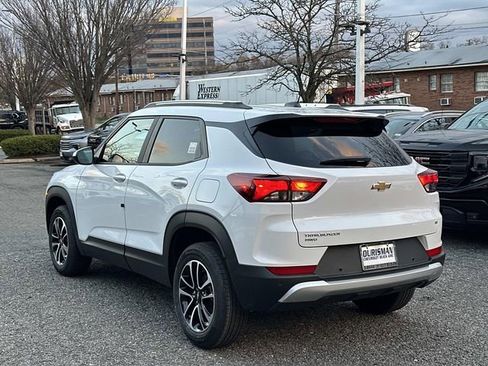 New 2026 Chevrolet TrailBlazer LT w/ Convenience Package image 4