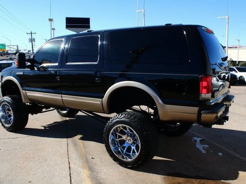 Used 2005 Ford Excursion Eddie Bauer image 12