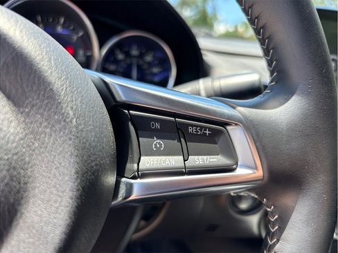 Used 2020 MAZDA MX-5 Miata Sport RWD image 26