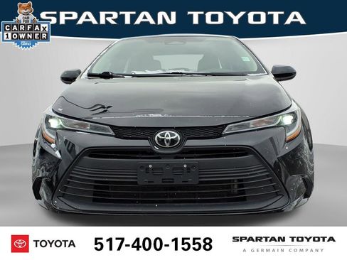 Used 2023 Toyota Corolla LE image 3