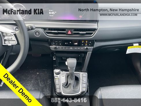 New 2025 Kia Seltos EX image 13