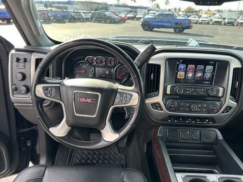 Used 2018 GMC Sierra 2500 SLT w/ Duramax Plus Package image 17